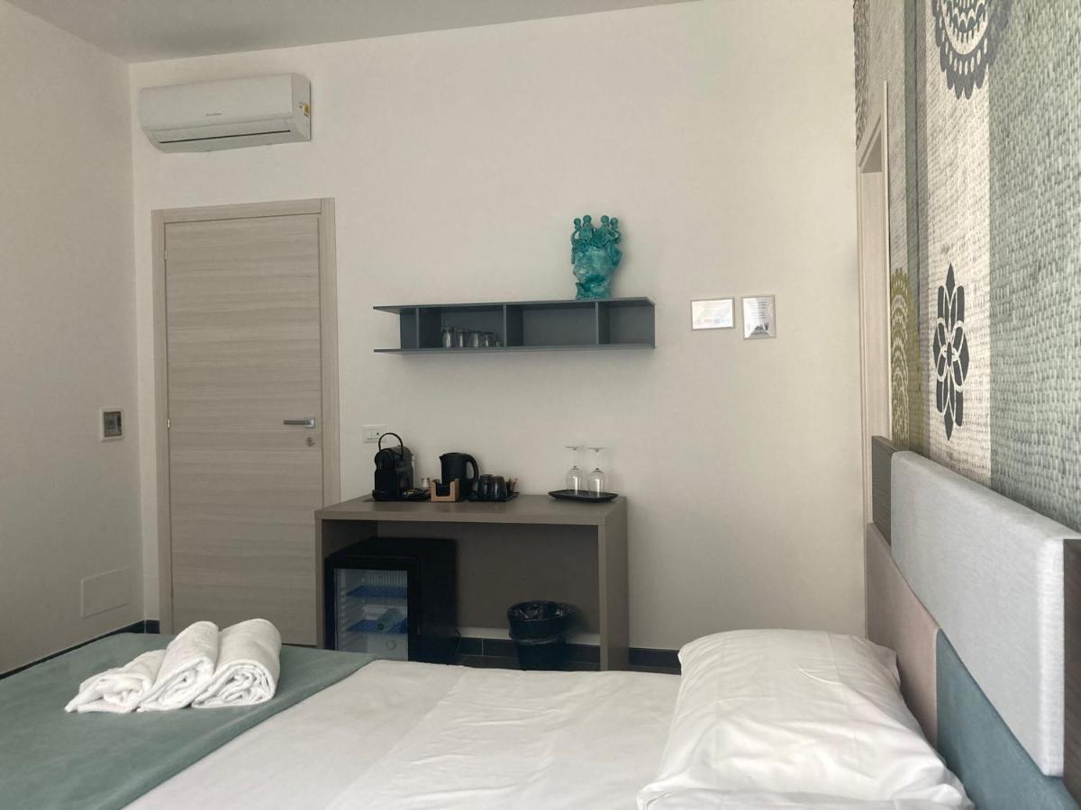 I Mori - Luxury Rooms Syrakusa Exteriör bild