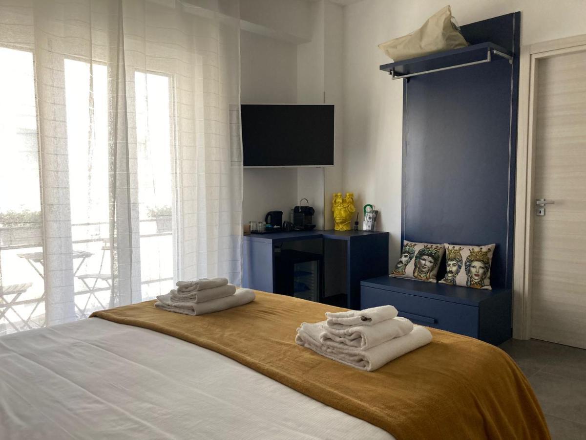 I Mori - Luxury Rooms Syrakusa Exteriör bild